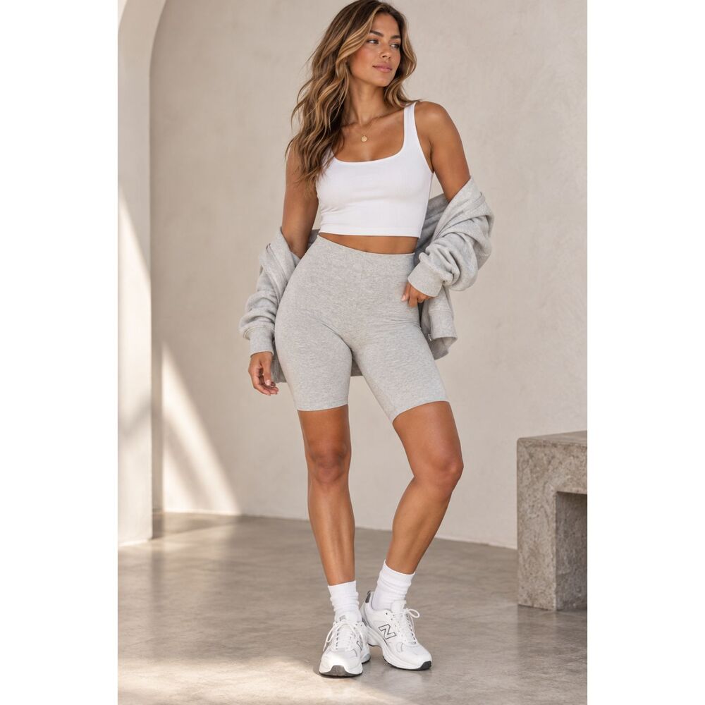 Good American Essential Bike Short Heather Grey Size 1 Small NWT